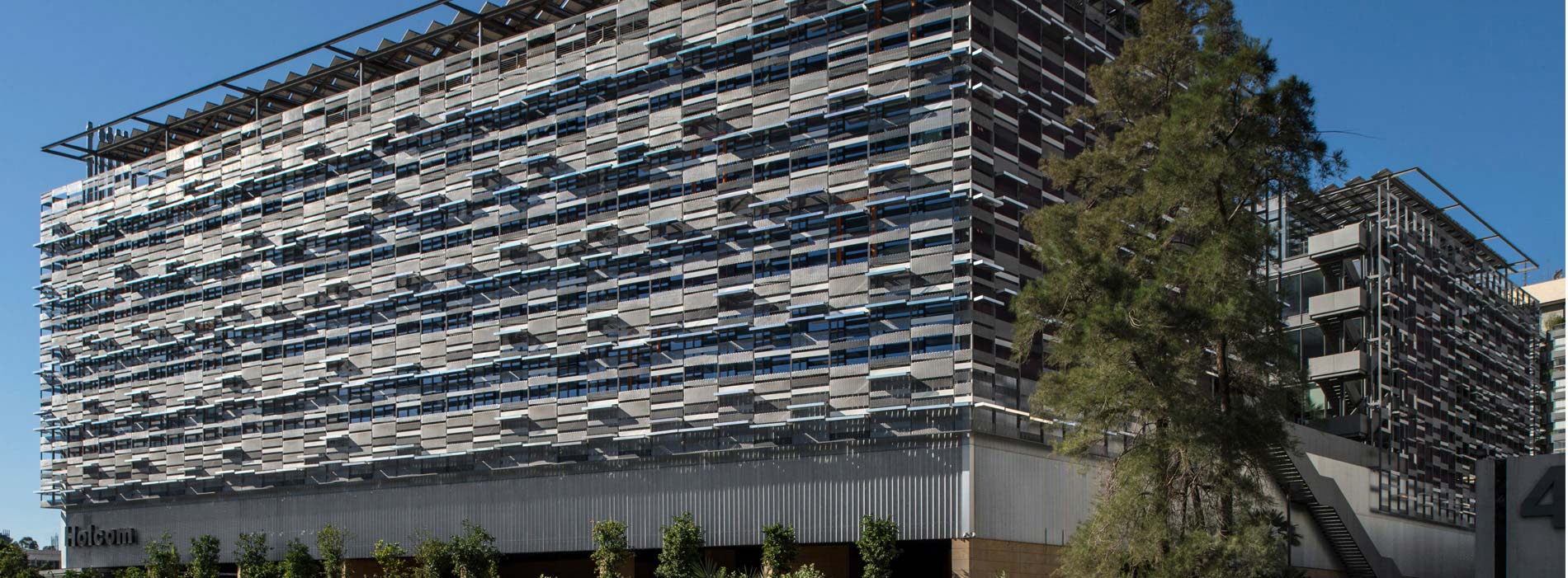 Holcom Holding Building